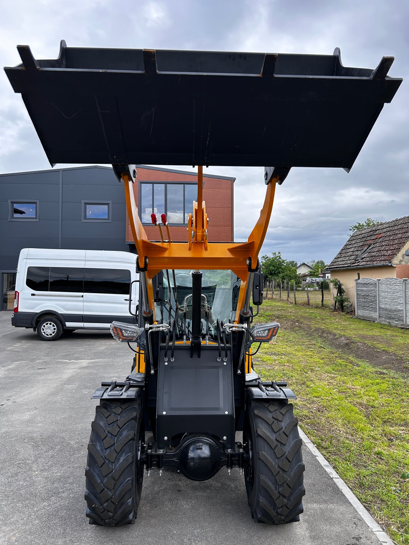 TEC-KRAFT MINI UTOVARIVAČ 920 PRO