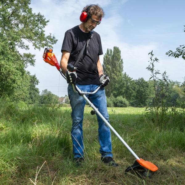 Powerplus Dual Power POWDPG75510 Aku trimer / motorna kosa 2-u-1 Brushless 40V – 330/255 mm